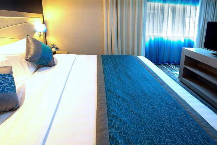 Room 26 of 60