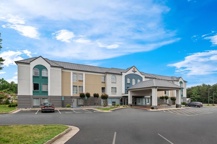 Hotel Entry