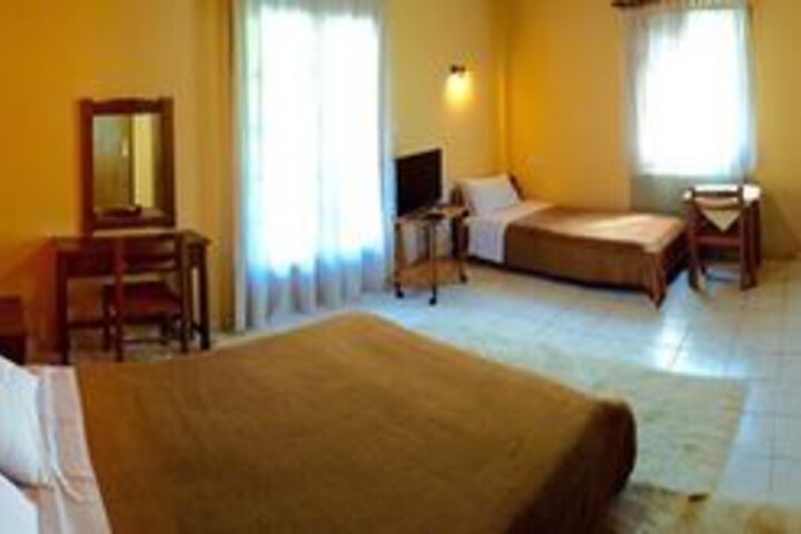 Room 6 of 20
