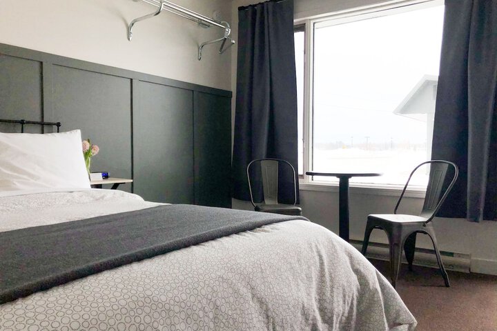 Room 17 of 34