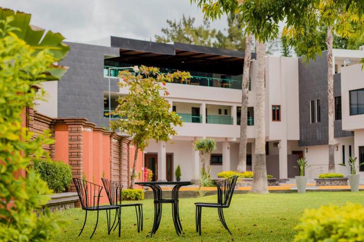 Hotel La Querencia