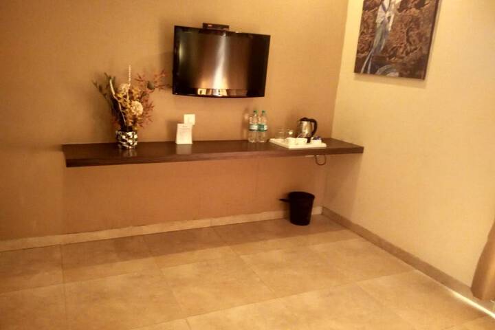 Room 14 of 45