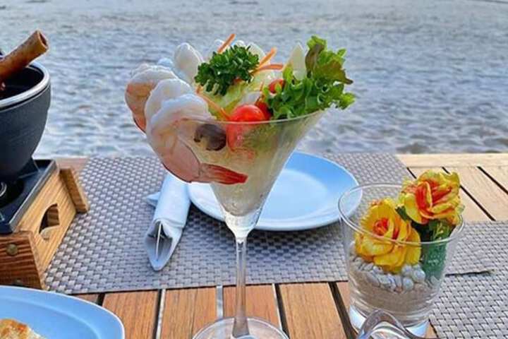 Dining 109 of 156