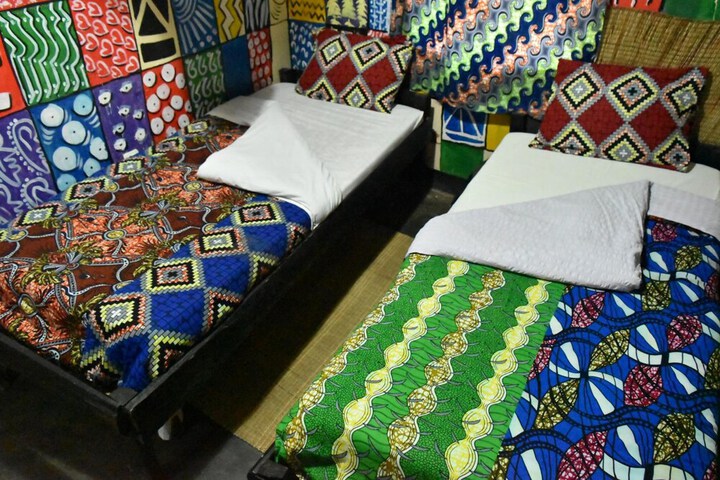 Room 16 of 53