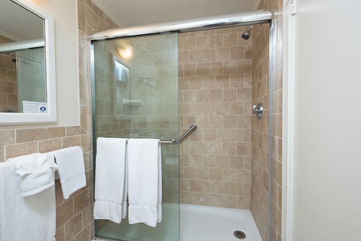 Room 135 of 176