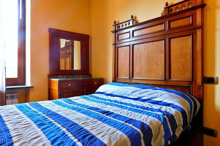 Room 15 of 22