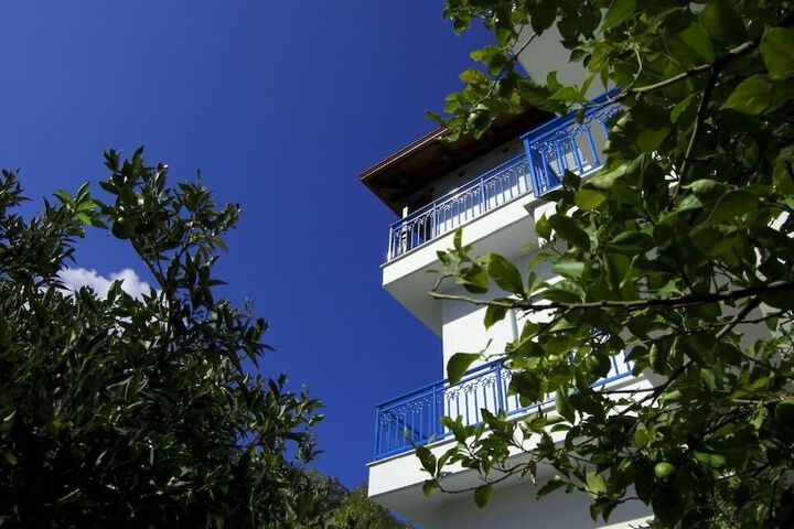 Hotel 33 of 37