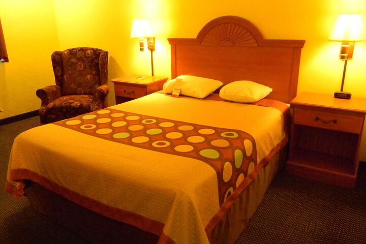 Room 20 of 74
