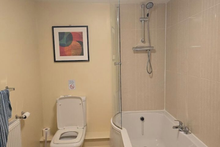 Room 19 of 39