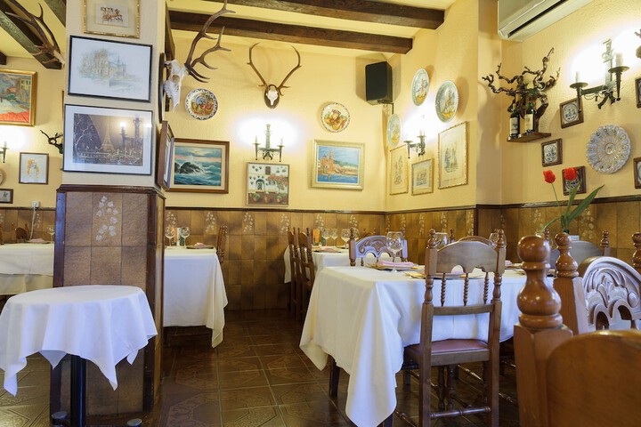 Dining 141 of 183