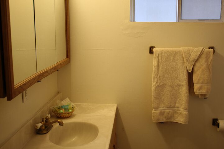 Room 51 of 69
