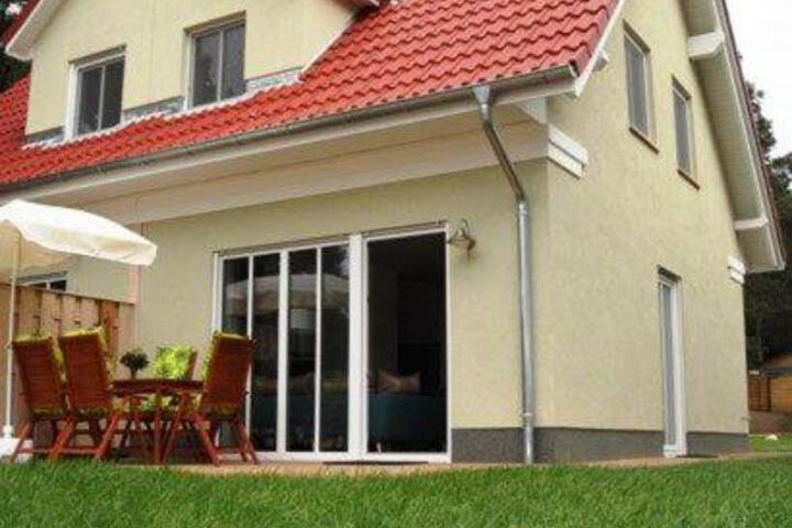 Ferienhaus mit Terrasse