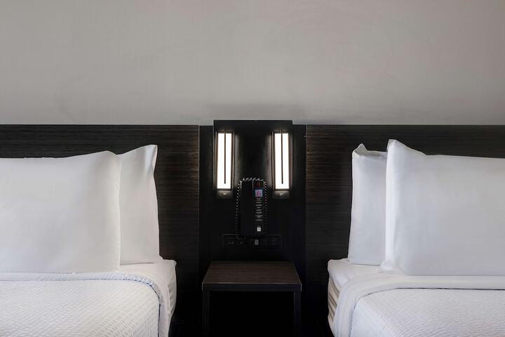 Standard Double Bed (6 of 10)