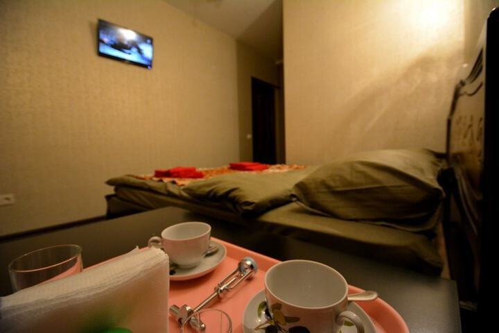 Room 9 of 33
