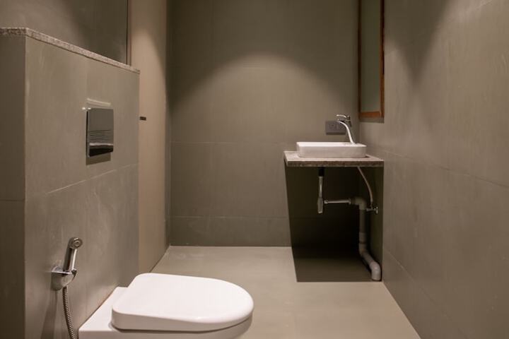 Room 26 of 35
