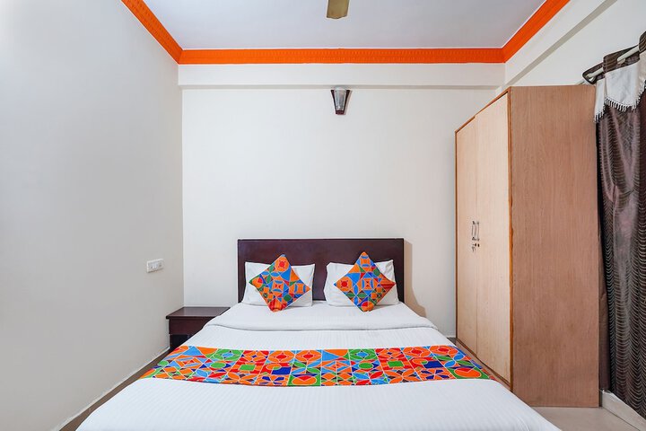 Room 8 of 31