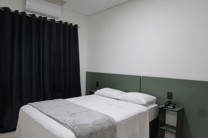 Room 34 of 55