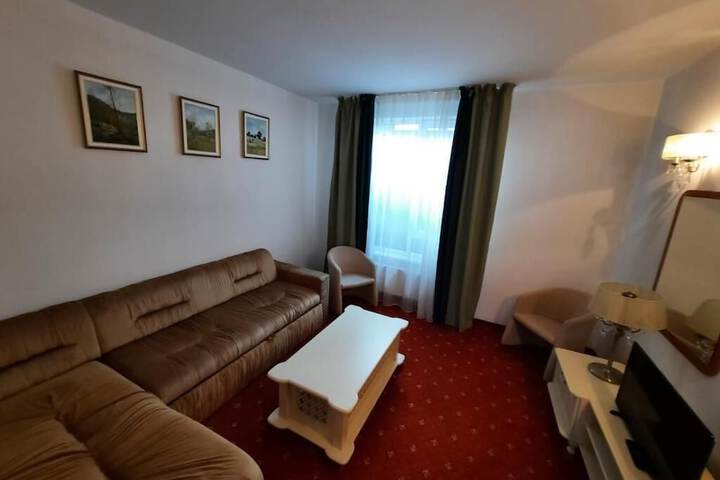 Room 14 of 43