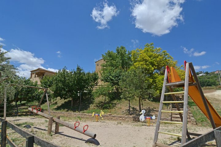Children's play area - outdoor