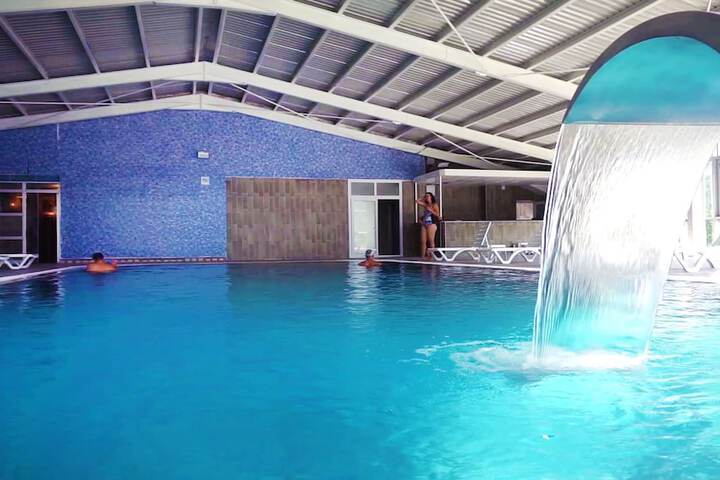 Pool 13 of 25