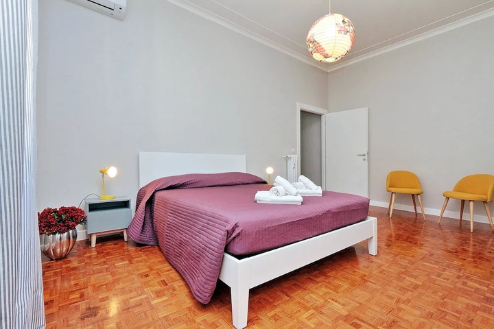 Room 2 of 12