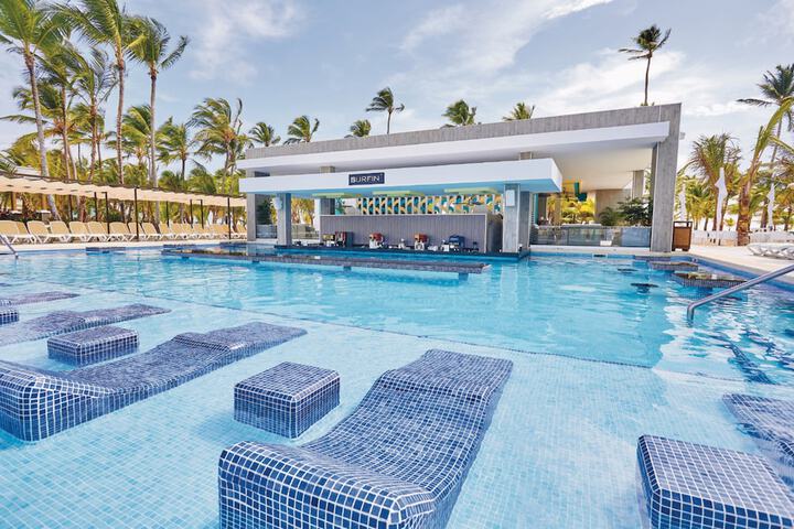 Pool 105 of 117