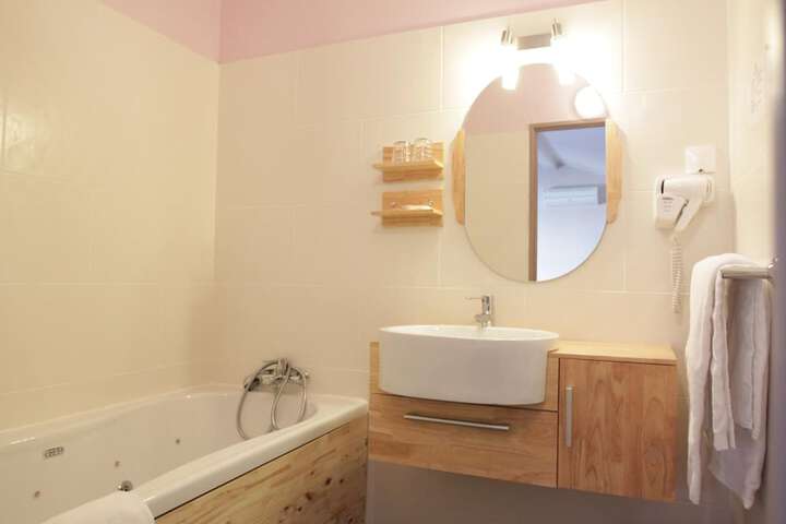 Bath Interior