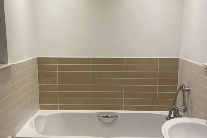 Room 8 of 24