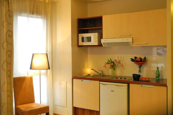 Private kitchenette