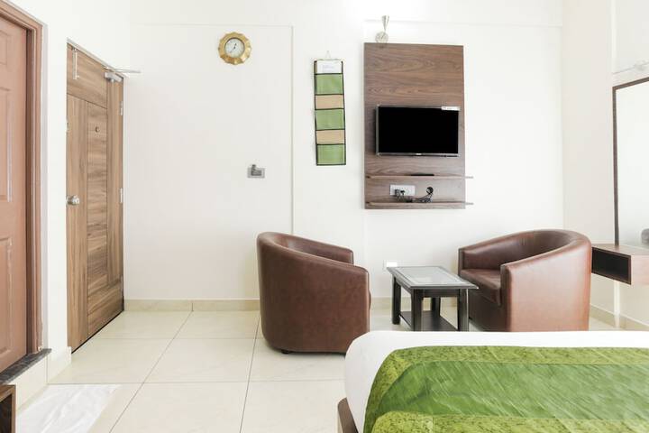 Room 30 of 63