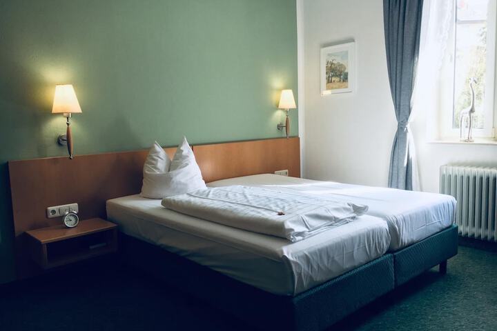 Room 18 of 47