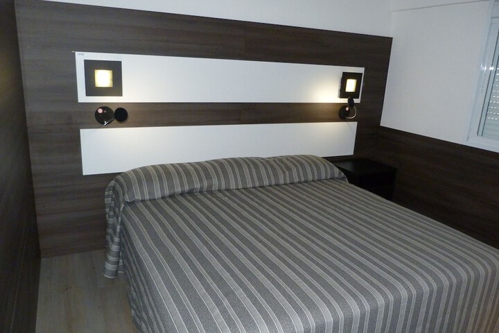 Room 5 of 22