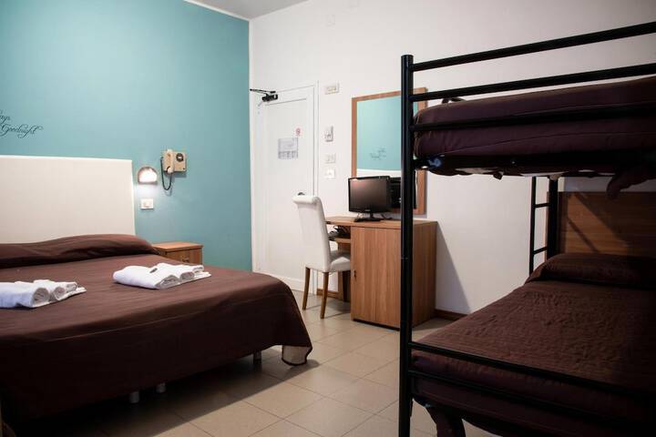 Room 18 of 63