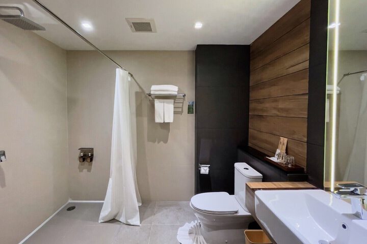 Room 19 of 56
