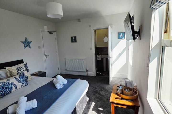 Room 37 of 93
