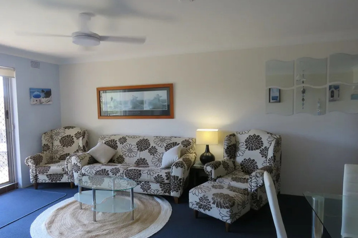 Room 2 of 13