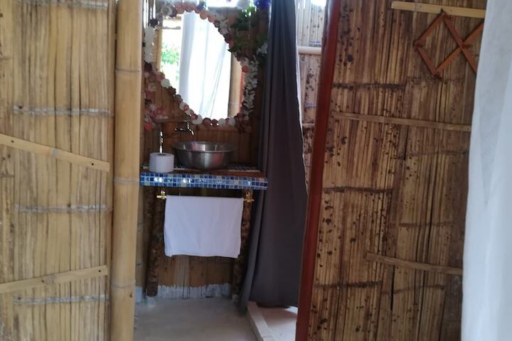 Room 10 of 23