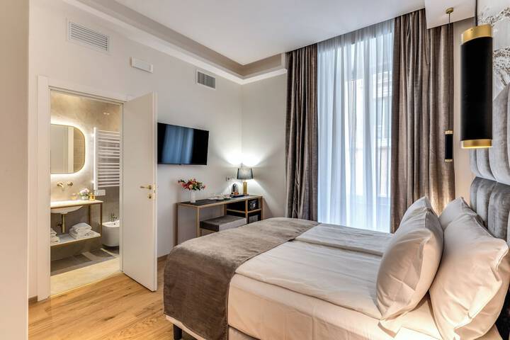 Room 30 of 59