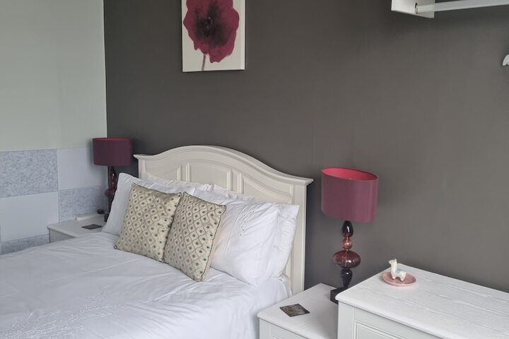 Room 151 of 184