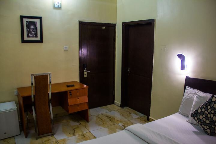 Room 16 of 58