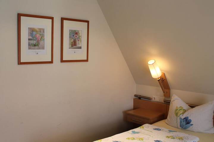Room 10 of 53