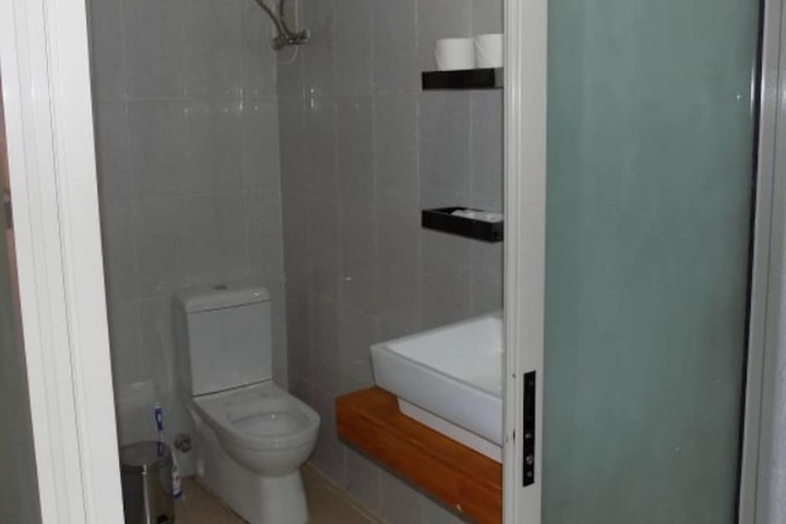 Room 50 of 81
