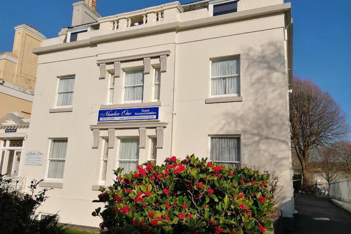 Photo 1