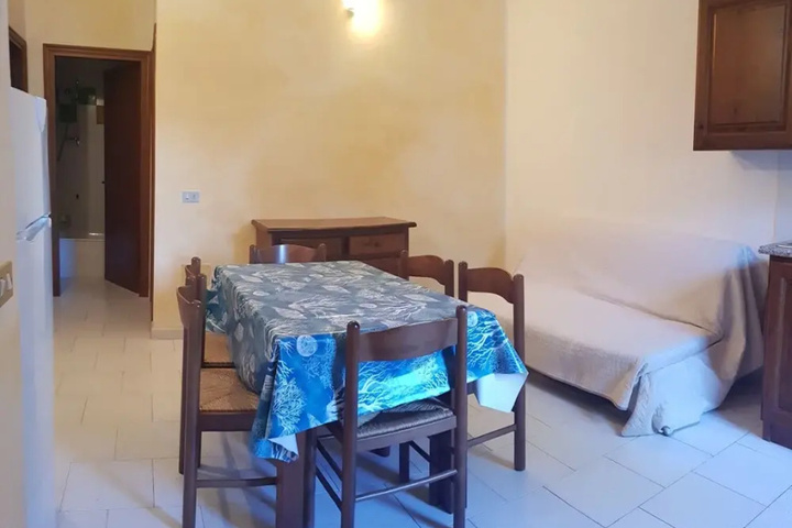 Room 2 of 19