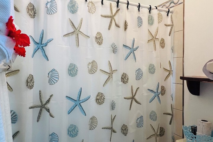 Room 127 of 180