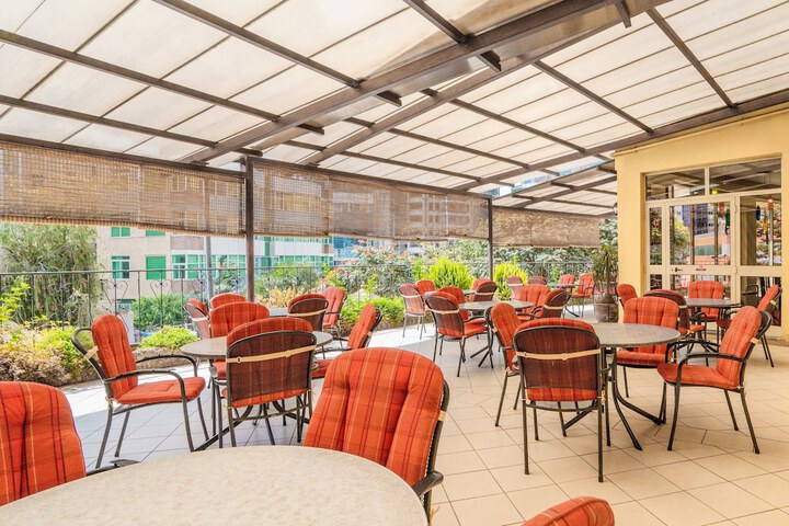 Terrace/Patio 5 of 7