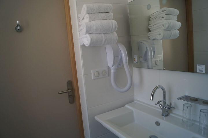 Room 21 of 58