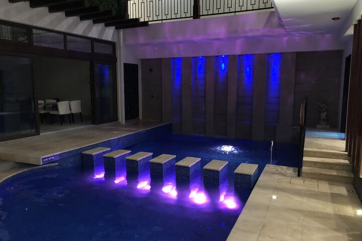 Pool 18 of 30