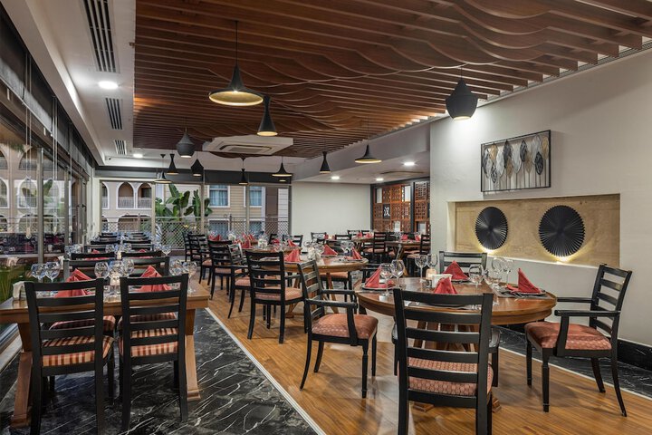 Dining 86 of 134