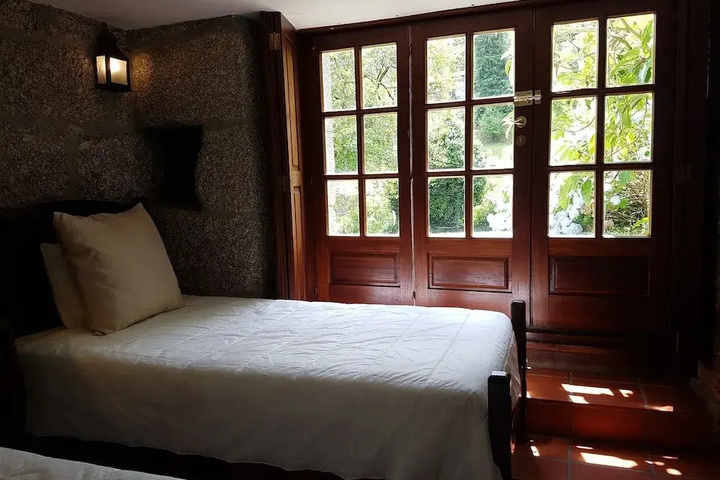 Room 3 of 22